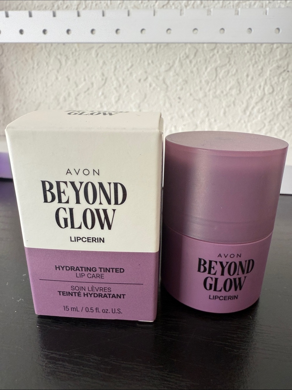 Avon Beyond Glow Lipcerin Hydrating Tinted Lip Care